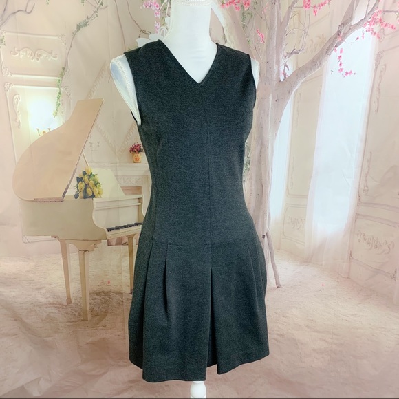 NEW Vince Pleated Gray Point Career Dress - Picture 2 of 11